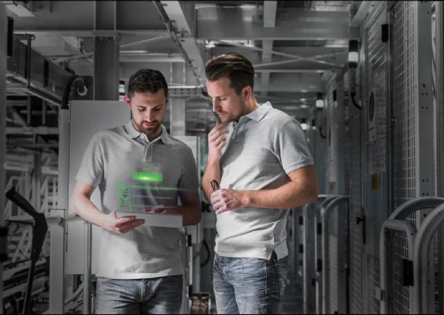 Schneider Electric lanza un nuevo White Paper sobre refrigeración líquida para centros de datos de IA - 1, Foto 1