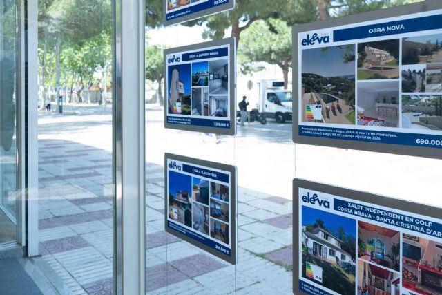 Comodidad y lujos, características de los chalets nuevos comercializados por Eleeva Homes en Begur - 1, Foto 1