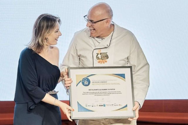 El Duende del Fuego es galardonado en los premios ¡Qué Bueno! Canarias 2024 - 1, Foto 1