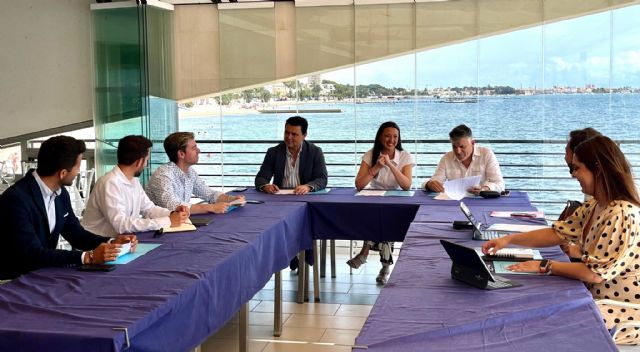 La consejería de Turismo, Cultura, Juventud y Deporte celebra su Consejo de Dirección con vistas al Mar Menor, en Santiago de la Ribera - 1, Foto 1