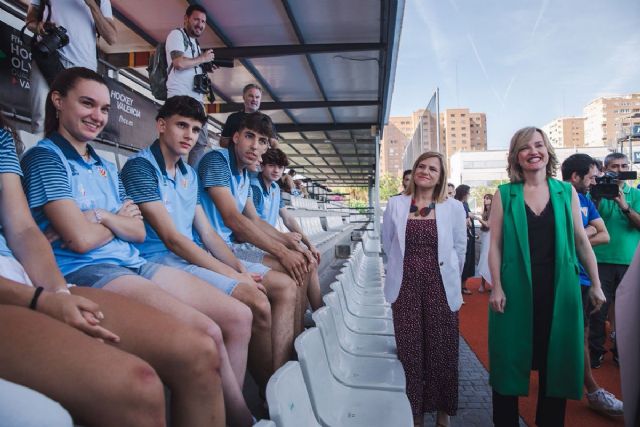 Pilar Alegría visita el Centro Especializado de Alto Rendimiento de Hockey en Valencia - 1, Foto 1