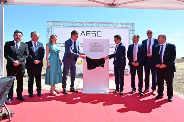 Pedro Sánchez: la gigafactoría de AESC es el mejor ejemplo de reindustrialización en clave verde y digital y de inversión extranjera - 1, Foto 1