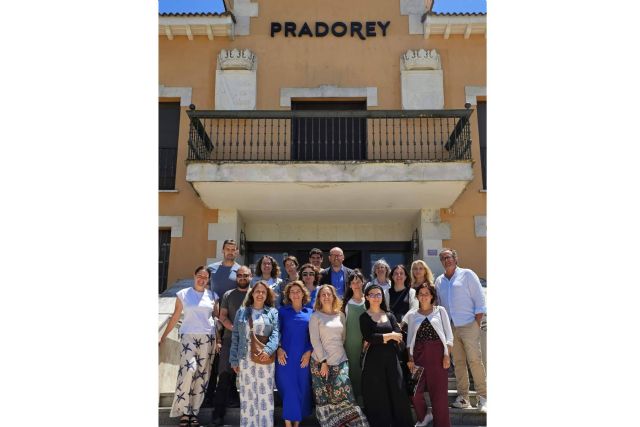 La Junta de Castilla y León promueve el reciclaje y mejora continua de sus profesores de FP - 1, Foto 1