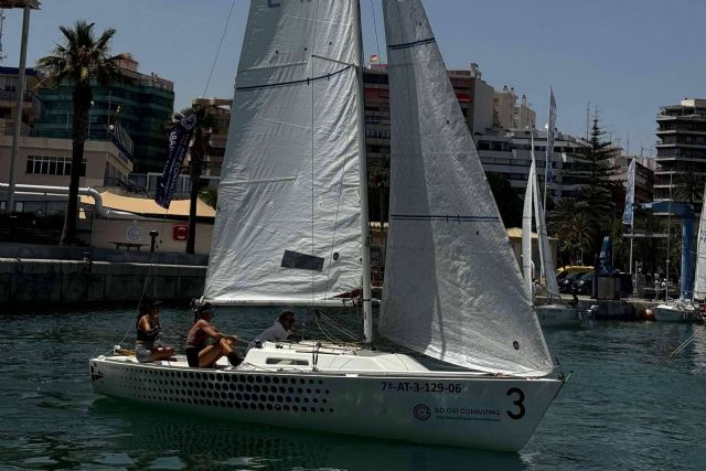 Go Out Consulting, con el deporte de vela femenino - 1, Foto 1