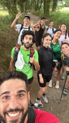 Los jóvenes de Mula llegan a Arzúa en la mitad de su Camino de Santiago - 1, Foto 1