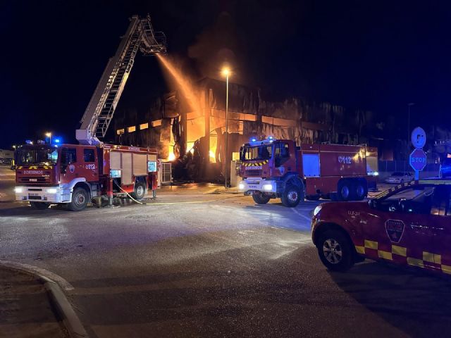 Incendio en una nave industrial de Molina de Segura - 1, Foto 1