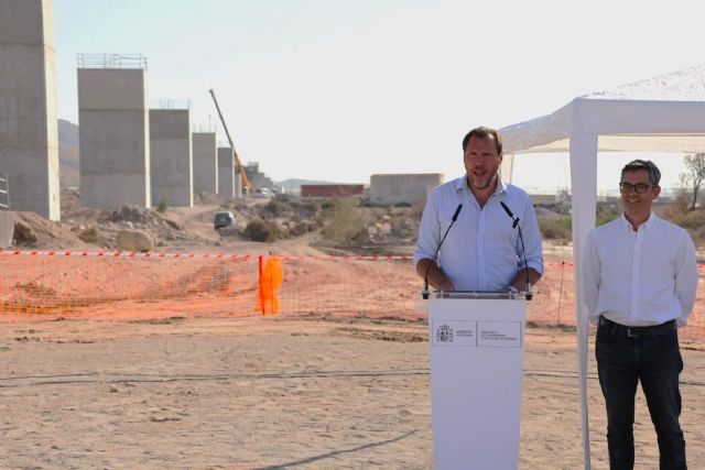 Óscar Puente destaca la buena marcha de las obras de la alta velocidad Almería-Murcia con todos los tramos de la plataforma terminados o en ejecución - 1, Foto 1