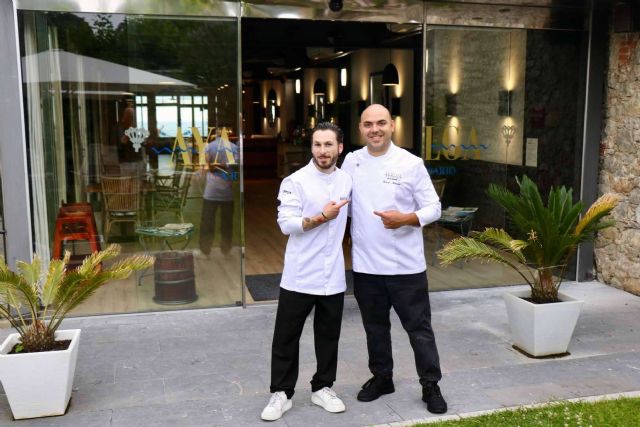 El chef Samuel Naveira cocinó junto al chef Israel Moreno en el restaurante Ayalga de Ribadesella - 1, Foto 1