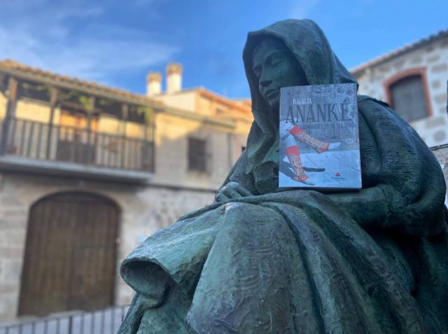 R.G.Alía publica la segunda edición de ‘Ananké, Labranderas de Sueños’, en honor a todas las heroínas anónimas - 1, Foto 1