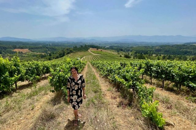 La sumiller María José Huertas visita los viñedos de El Bierzo en tierras de Gancedo - 1, Foto 1