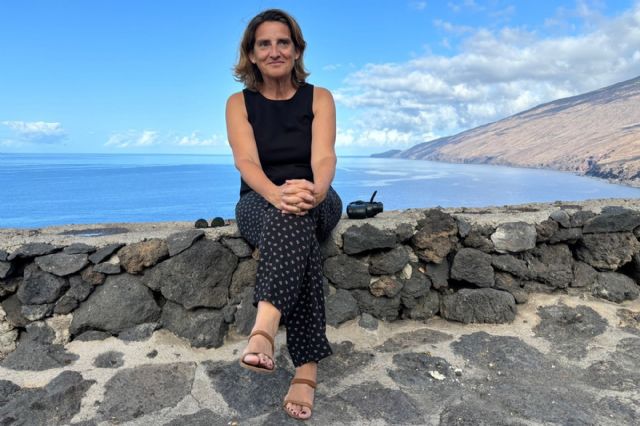 Teresa Ribera: El Mar de las Calmas es un espacio marino privilegiado, uno de los grandes tesoros de El Hierro - 1, Foto 1