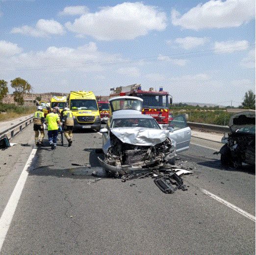 Accidente de tráfico en Mula, en el que se vieron implicados dos vehículos - 1, Foto 1