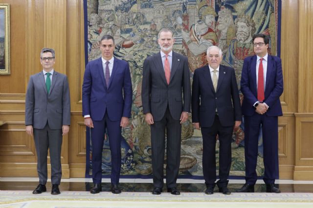 Pedro Sánchez asiste a la promesa de Óscar López como nuevo ministro de Transformación Digital y de la Función Pública - 1, Foto 1