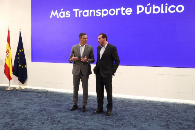 Transportes lanza una campaña para impulsar el uso del transporte público como eje de la nueva movilidad diaria - 1, Foto 1