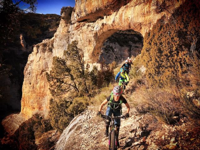 Parque Natural de la Sierra y Cañones de Guara, donde sus infinitos senderos llenos de historia, naturaleza y arte se funden - 1, Foto 1