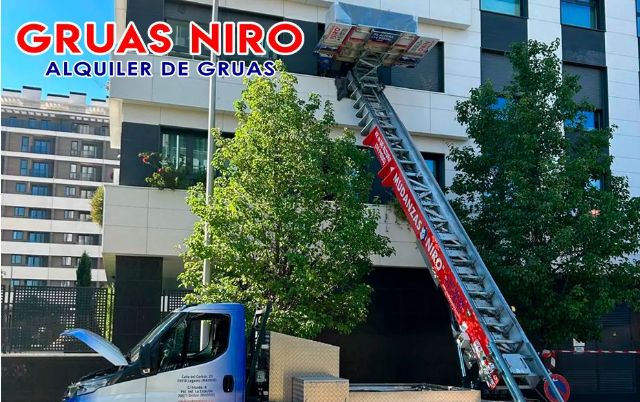 Alquiler de Grúas Madrid: factores clave al considerar el alquiler de grúas elevadoras - 1, Foto 1