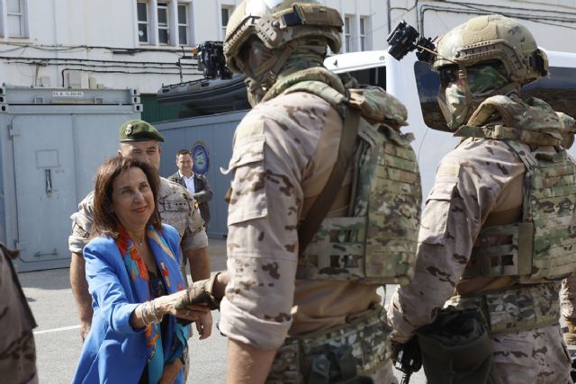 Robles destaca en Cartagena el compromiso de España con la formación a combatientes ucranianos como parte de la misión de la UE - 1, Foto 1