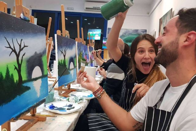 Vivir la mejor experiencia de vino y pintura en Barcelona - 1, Foto 1