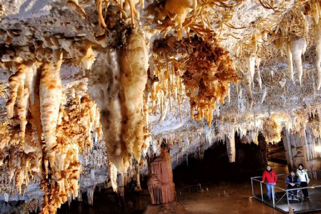 El mayor avance del Turismo Subterráneo es la garantía de conservación de los valores geológicos y biológicos - 1, Foto 1