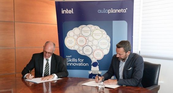 Intel y Aulaplaneta impulsarán la competencia digital de los docentes españoles - 1, Foto 1