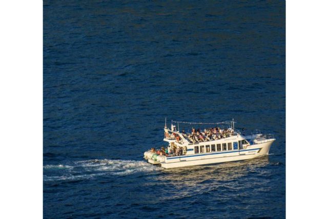 Paseos en barco por la bahía de La Concha, una experiencia sostenible que llega con Finanzauto Ciudad San Sebastián - 1, Foto 1