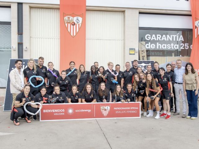 Social Energy y el Sevilla FC Femenino celebran su unión con una visita muy especial - 1, Foto 1