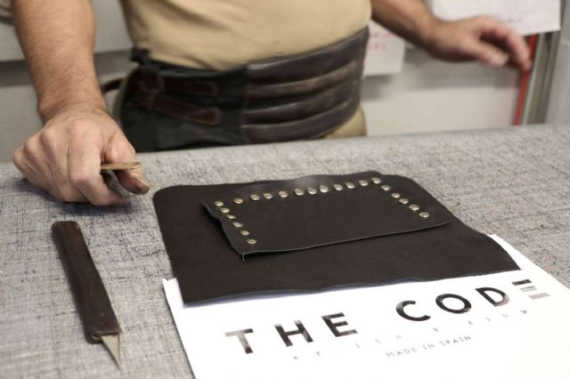 The Code presenta su nueva colección de bolsos; elegancia y artesanía en cada diseño para el otoño - 1, Foto 1