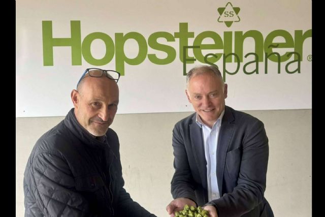 La Salve renueva su acuerdo con Hopsteiner, en su compromiso por el lúpulo de cercanía - 1, Foto 1