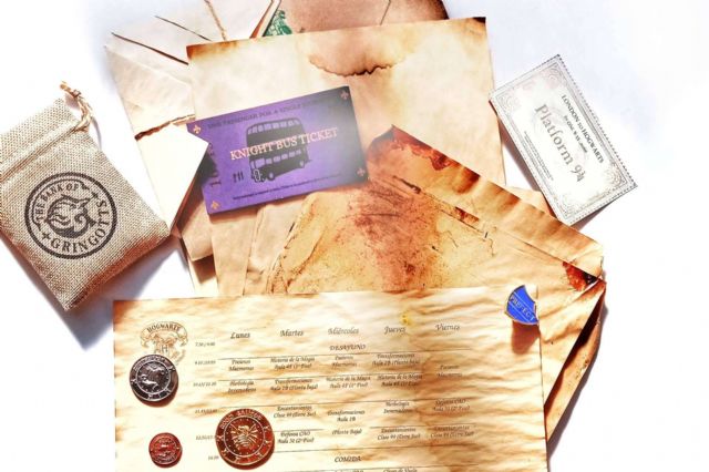 Descubrir el Universo Potterhead con Productos Personalizados y Artesanales; Un Regalo Mágico que Transporta - 1, Foto 1