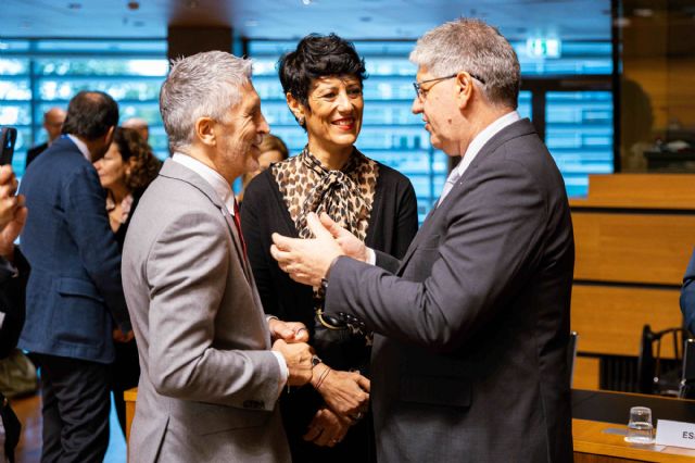 Grande-Marlaska aboga por la intervención de Frontex en aguas africanas como medida eficaz para salvar vidas - 1, Foto 1