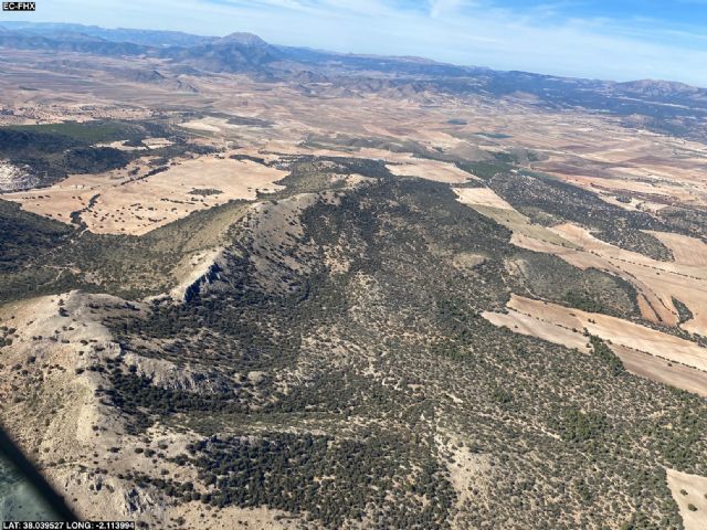 El Centro de Coordinación de Emergencias de la Región de Murcia se une a la búsqueda de la avioneta desaparecida el pasado viernes en la Sierra del Segura - 1, Foto 1