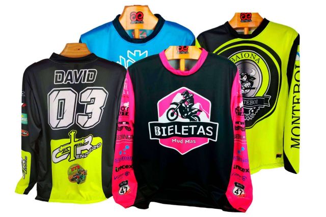 Ropa 100 % personalizada para enduro y motocross en ADHESIVOSEMBARRADOS - 1, Foto 1