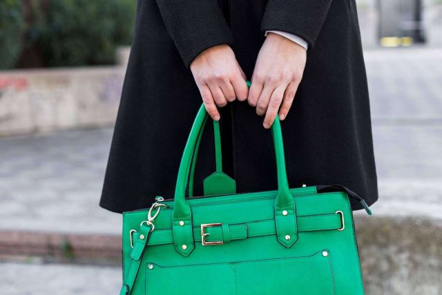 Jael Boutique, un destino de marcas de bolsos premium como Kate Spade y Coach - 1, Foto 1