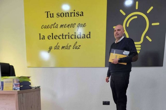 Descuentos en Luz; La asesoría energética que ayuda a empresas y particulares a reducir sus facturas de luz y a tomar el control de su consumo - 1, Foto 1