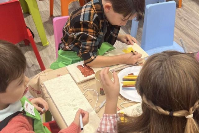 BAUHAUS invita a los más pequeños a celebrar Halloween en su tienda de Leganés con su taller creativo Kids Club - 1, Foto 1