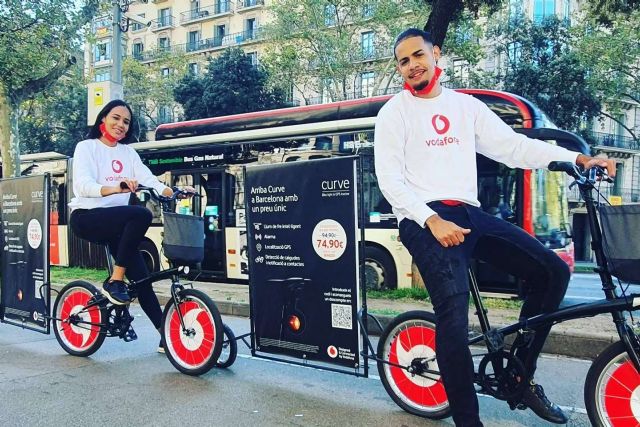 Uno de los mejores servicios de azafatas y publicidad en bicicleta de Barcelona - 1, Foto 1