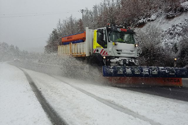 Transportes prepara 1.487 quitanieves y 253.265 toneladas de fundentes para mantener las carreteras ante las nevadas - 1, Foto 1