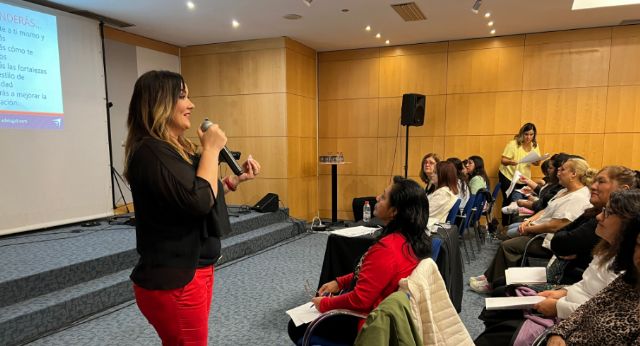 Adela Gall destaca en el Congreso ´Plenitud en Su Gracia´, impulsando el crecimiento personal de más de 200 mujeres - 1, Foto 1