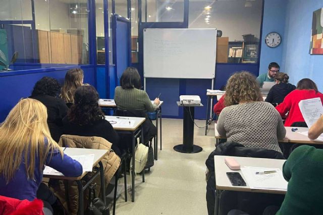 Trabasse acelera el camino al éxito con la preparación de oposiciones para empleo público en Madrid - 1, Foto 1