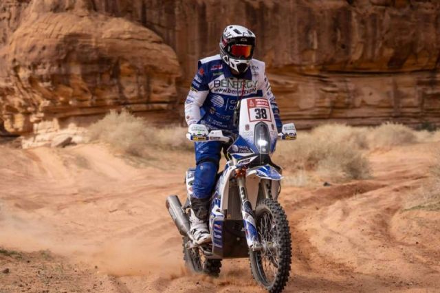 Innovación y diseño en adhesivos de moto personalizados para el DAKAR con ADHESIVOSEMBARRADOS - 1, Foto 1