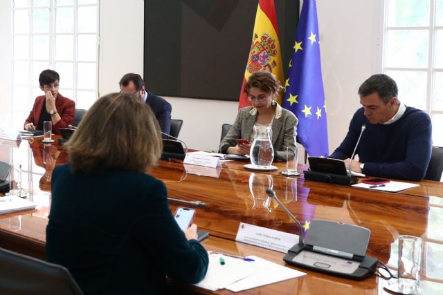 Pedro Sánchez preside la reunión de la Comisión interministerial para el desarrollo de medidas urgentes para el territorio afectado por la DANA - 1, Foto 1