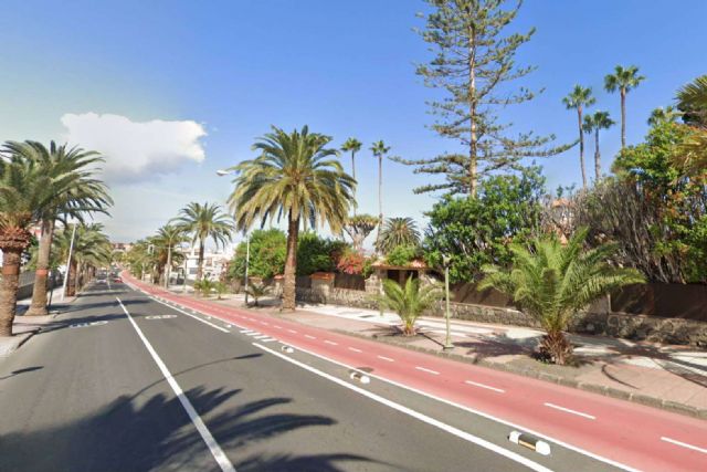 Nuevos separadores de carril bici fotoluminiscentes en Canarias mejoran la seguridad de ciclistas - 1, Foto 1