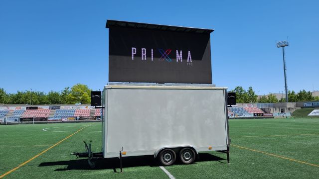 PRIXMAPRO cuenta con la única pantalla LED móvil para alquiler en Aragón - 1, Foto 1