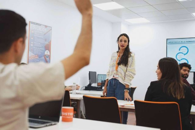 Claves para elegir la mejor academia de oposiciones para 2025 - 1, Foto 1