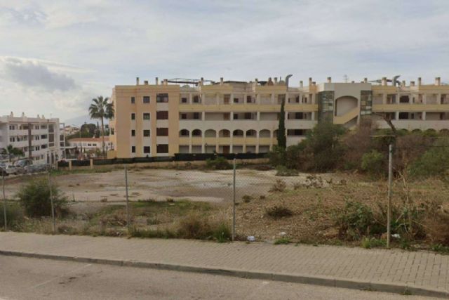 A subasta una parcela de terreno urbano para la construcción de 23 viviendas - 1, Foto 1