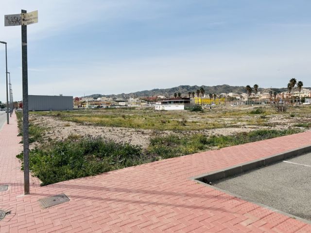 El Pleno de febrero debatirá la concesión de una parcela municipal a D’Genes para un centro de enfermedades raras, Foto 1