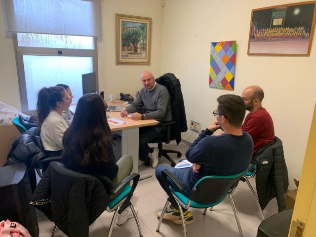 Los clubes Atenea y Aret comenzarn a principios de marzo sus entrenamientos en el nuevo pabelln del Praico, Foto 1