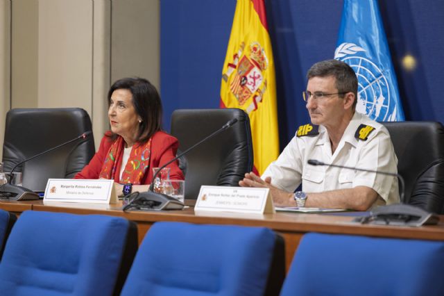 Robles destaca la necesidad de las tropas españolas en Líbano y el Cuerno de África ante la estabilidad internacional Robles destaca la necesidad de las tropas españolas en Líbano y el Cuerno de África ante la estabilidad internacional