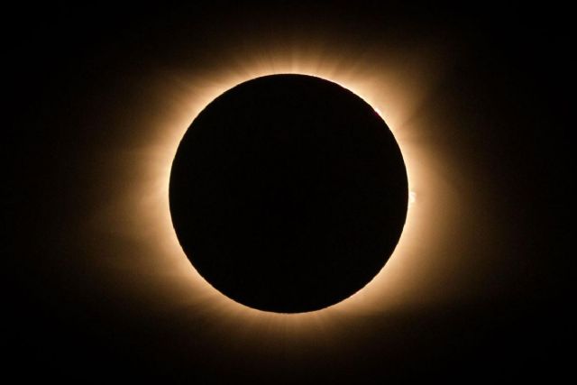 Tráfico recomienda planificar los desplazamientos por el eclipse Tráfico recomienda planificar los desplazamientos por el eclipse