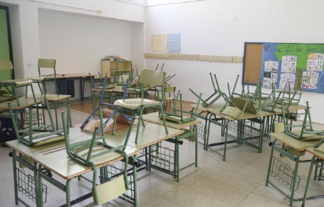 Aprueban el Plan Municipal de Prevención, Seguimiento y Control del Absentismo Escolar en Totana para abordar de forma integral y transversal este problema en diferentes niveles de enseñanza Aprueban el Plan Municipal de Prevención, Seguimiento y Control del Absentismo Escolar en Totana para abordar de forma integral y transversal este problema en diferentes niveles de enseñanza